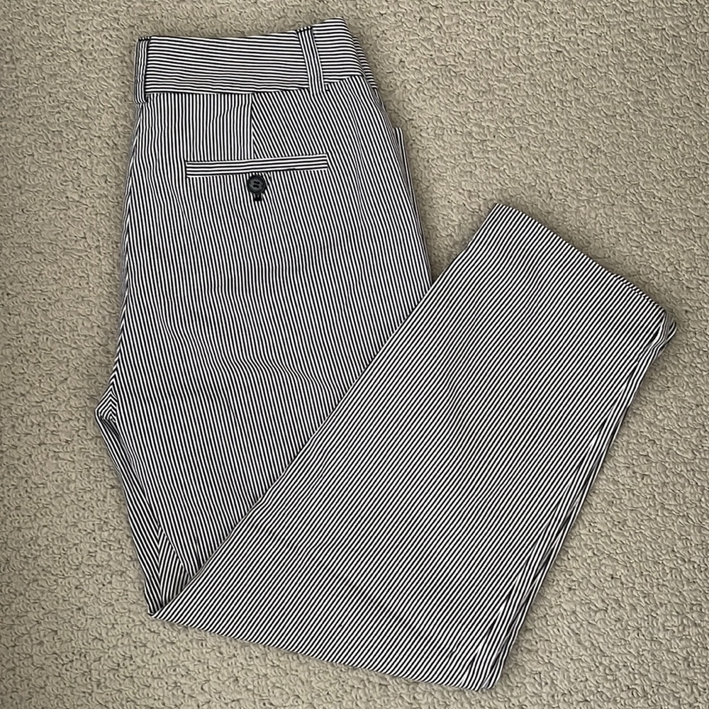 Anne Klein striped cropped pants